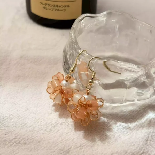 LINE_ALBUM_緞帶球-新版_250919_4 緞帶球·耳環 *.。 ☂ | 黃銅