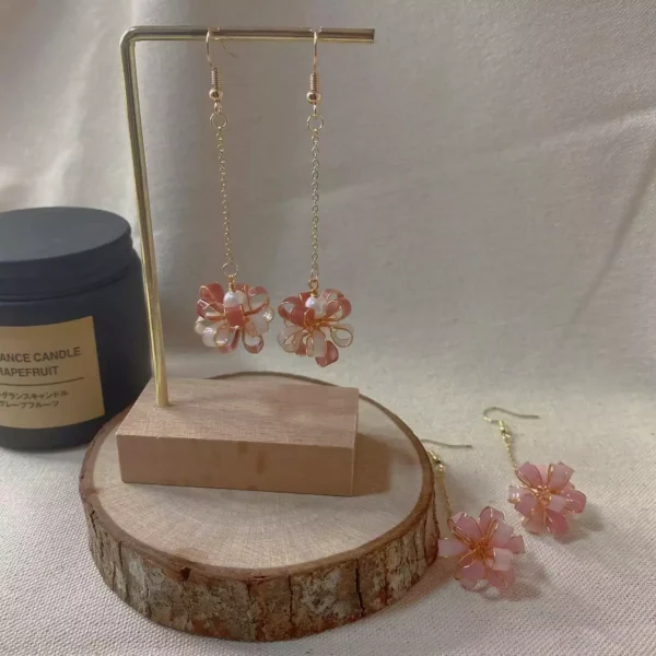 LINE_ALBUM_韶光 緞帶球_250303_5 緞帶球·耳環 *.。 ☂ | 黃銅