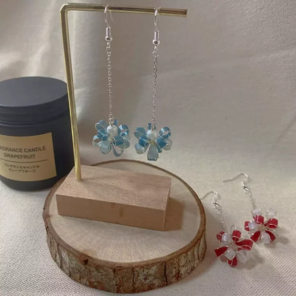 LINE_ALBUM_韶光 緞帶球_250303_7 緞帶球·耳環 *.。 ☂ | 黃銅