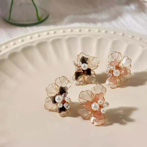 LINE_ALBUM_天鵝湖耳環_251030_1 天鵝湖·耳環 *.。 ☂ | 鈦鋼