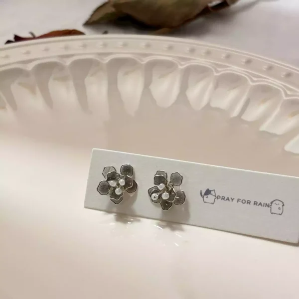 LINE_ALBUM_花雨_250917_15 花雨·耳環 *.。 ☂ | 鈦鋼